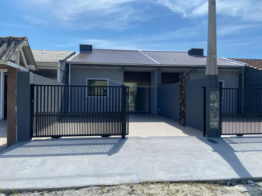 Foto 1 de Casa com 3 quartos à venda, 80m2 em Pontal Do Parana - PR