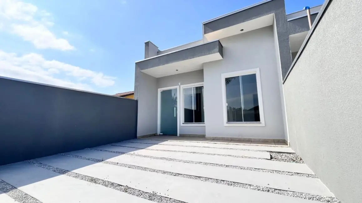 Foto 1 de Casa com 2 quartos à venda, 55m2 em Matinhos - PR