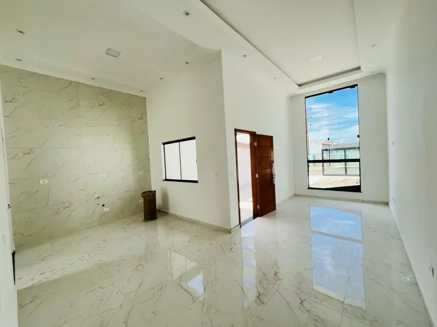 Casa com 3 quartos à venda, 78m2 em Matinhos - PR - imagem 5 Foto 5 de Casa com 3 quartos à venda, 78m2 em Matinhos - PR