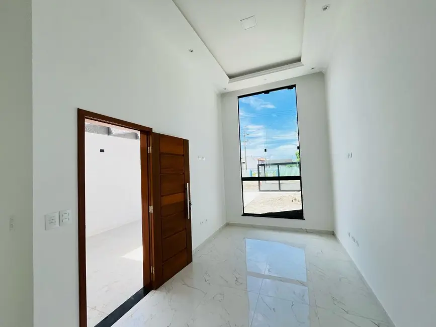 Casa com 3 quartos à venda, 78m2 em Matinhos - PR - imagem 4 Foto 4 de Casa com 3 quartos à venda, 78m2 em Matinhos - PR