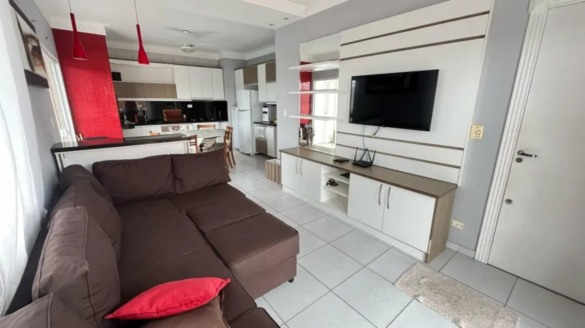 Foto 3 de Cobertura com 3 quartos à venda, 110m2 em Matinhos - PR