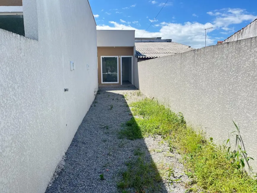 Foto 3 de Casa com 3 quartos à venda, 56m2 em Matinhos - PR