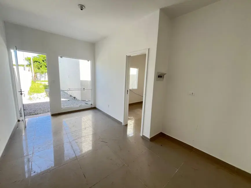 Foto 8 de Casa com 3 quartos à venda, 56m2 em Matinhos - PR