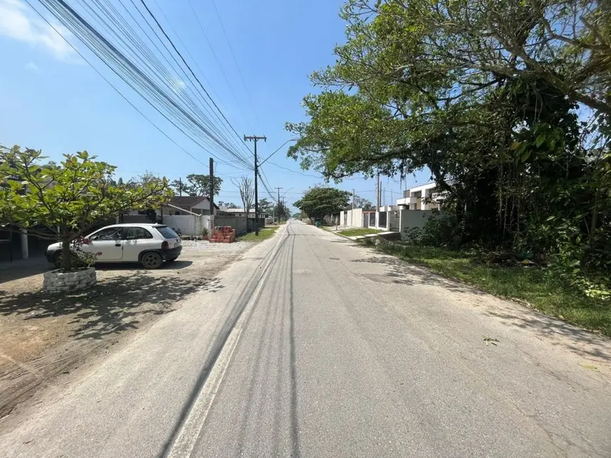 Foto 3 de Terreno / Lote à venda, 375m2 em Matinhos - PR