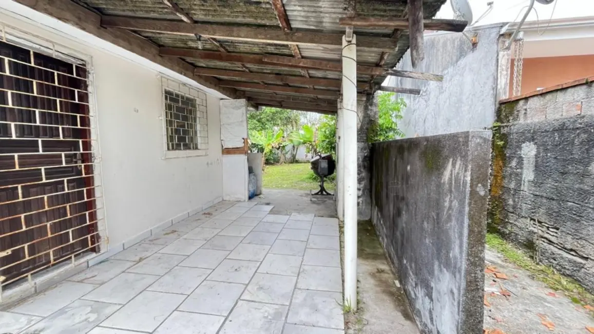 Foto 5 de Casa com 2 quartos à venda, 40m2 em Pontal Do Parana - PR