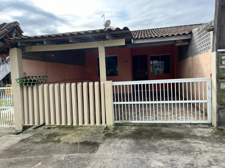 Foto 1 de Casa com 2 quartos à venda, 60m2 em Pontal Do Parana - PR