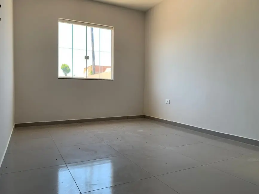 Foto 3 de Casa com 2 quartos à venda, 74m2 em Pontal Do Parana - PR