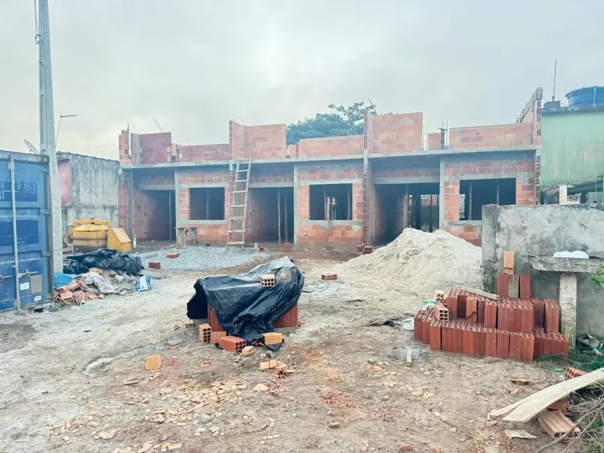 Foto 3 de Casa com 2 quartos à venda, 55m2 em Pontal Do Parana - PR