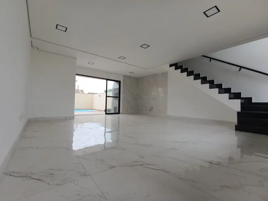 Foto 7 de Sobrado com 3 quartos à venda, 108m2 em Pontal Do Parana - PR