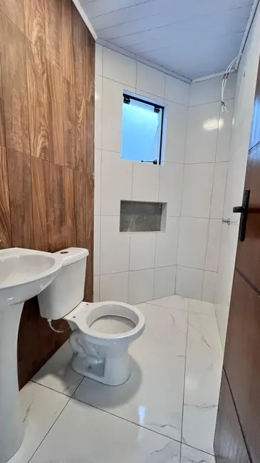 Foto 6 de Casa com 2 quartos à venda, 55m2 em Matinhos - PR