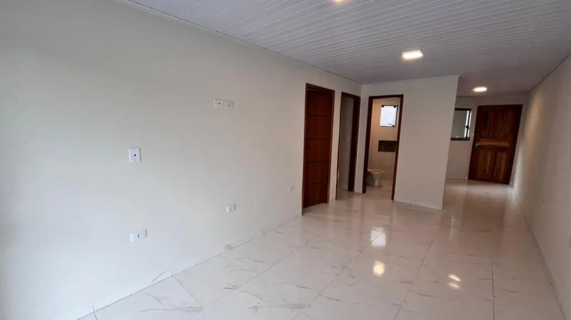 Foto 3 de Casa com 2 quartos à venda, 55m2 em Matinhos - PR