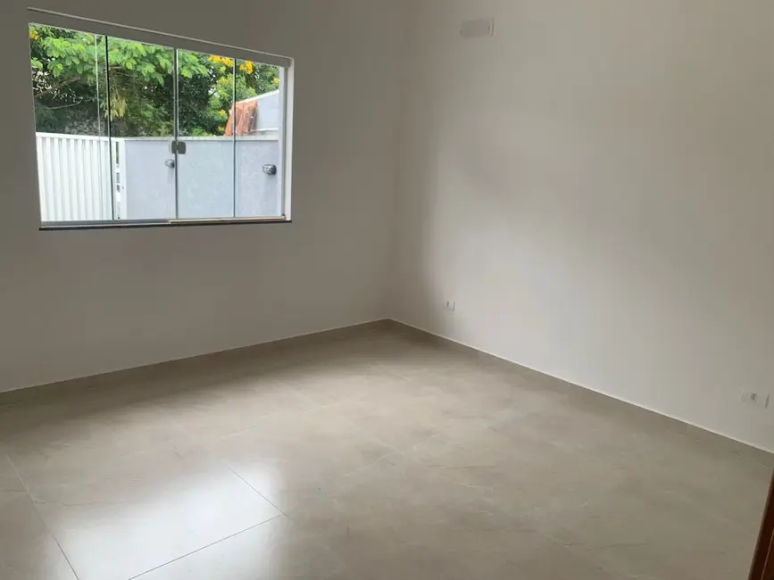 Foto 4 de Casa com 2 quartos à venda, 74m2 em Matinhos - PR