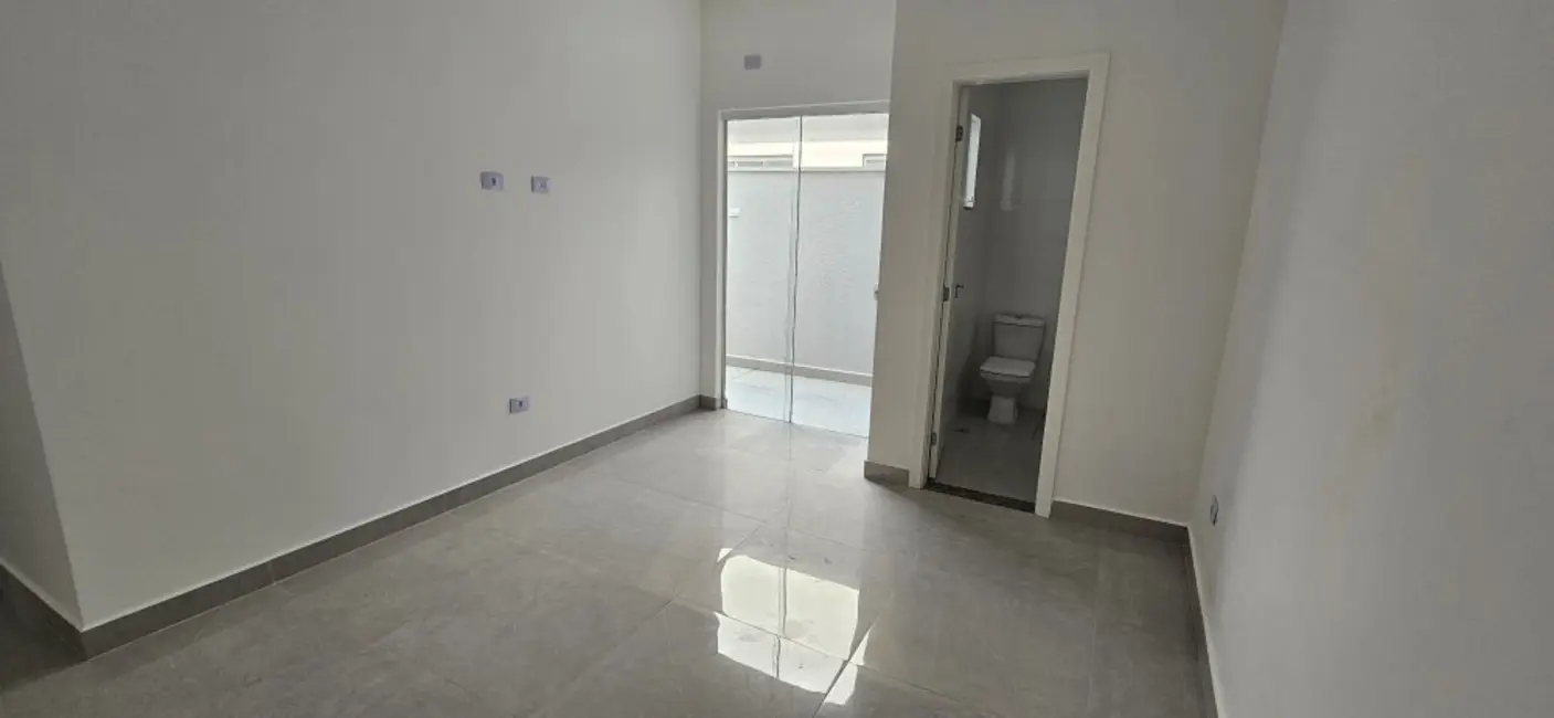 Foto 9 de Casa com 3 quartos à venda, 73m2 em Matinhos - PR