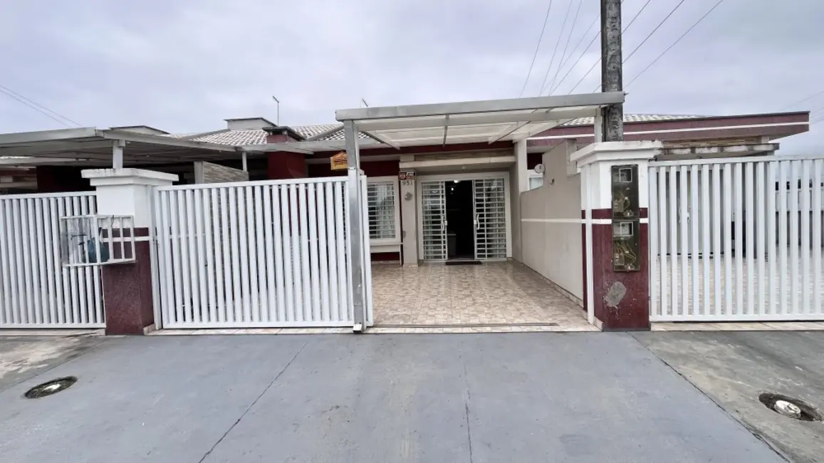 Foto 2 de Casa com 2 quartos à venda, 52m2 em Pontal Do Parana - PR