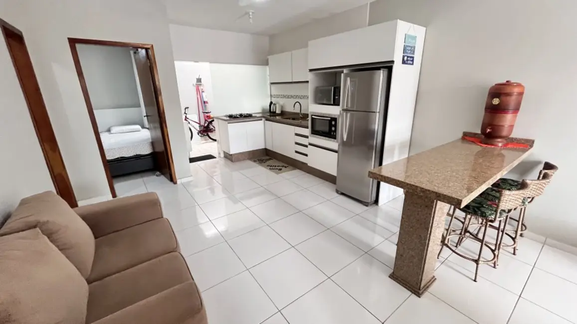 Foto 5 de Casa com 2 quartos à venda, 52m2 em Pontal Do Parana - PR