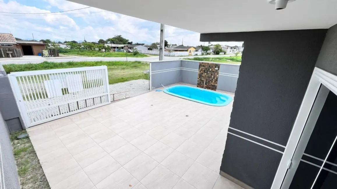 Foto 2 de Casa com 2 quartos à venda, 54m2 em Shangri-la, Pontal Do Parana - PR