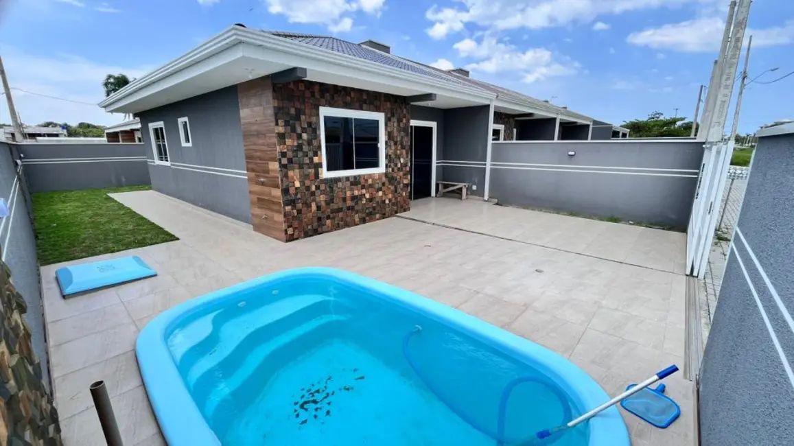 Foto 3 de Casa com 2 quartos à venda, 54m2 em Shangri-la, Pontal Do Parana - PR