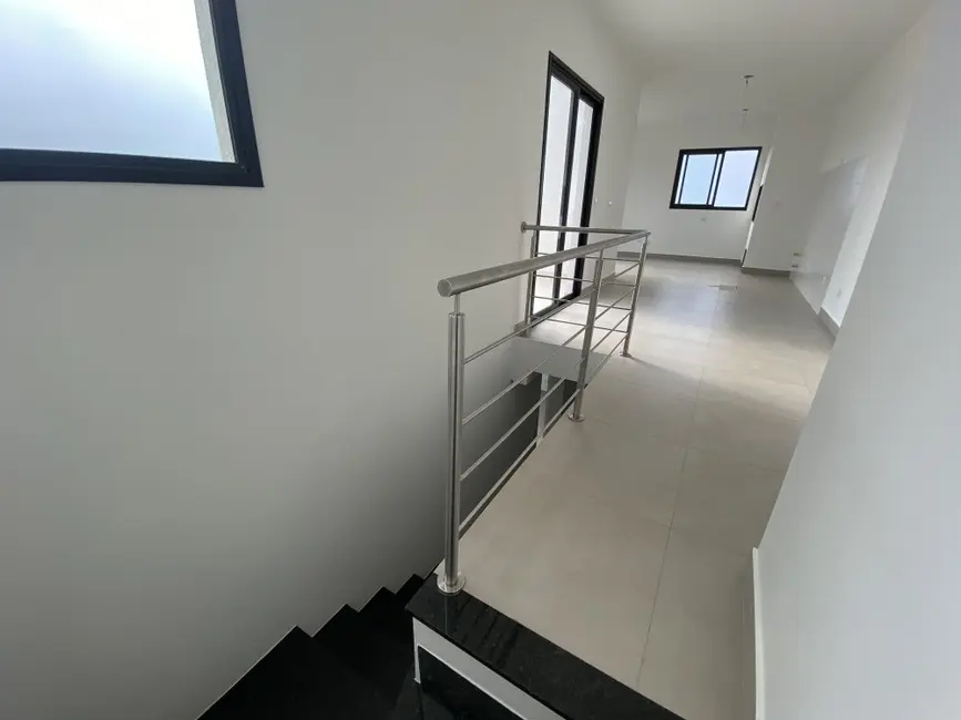 Apartamento com 3 quartos à venda, 100m2 em Matinhos - PR - imagem 5 Foto 5 de Apartamento com 3 quartos à venda, 100m2 em Matinhos - PR