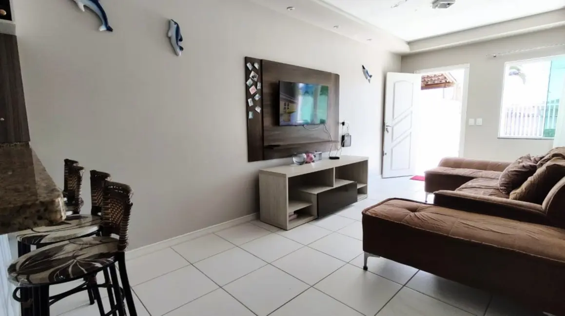 Foto 6 de Casa com 3 quartos à venda, 80m2 em Shangri-la, Pontal Do Parana - PR