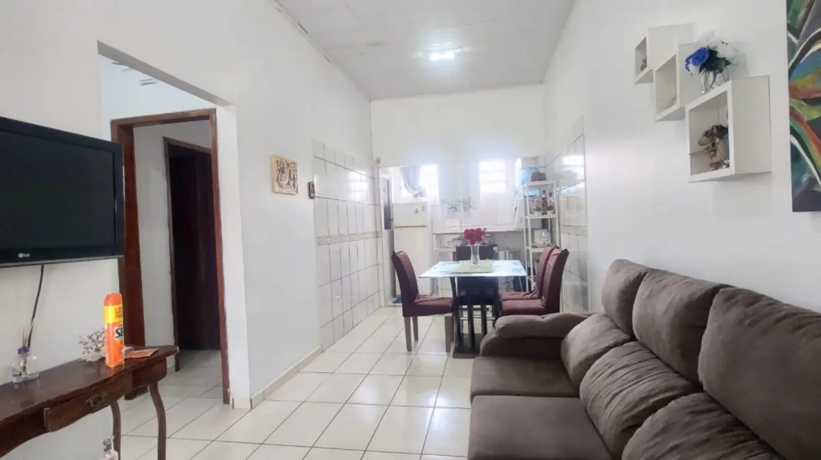 Foto 3 de Casa com 2 quartos à venda, 54m2 em Shangri-la, Pontal Do Parana - PR