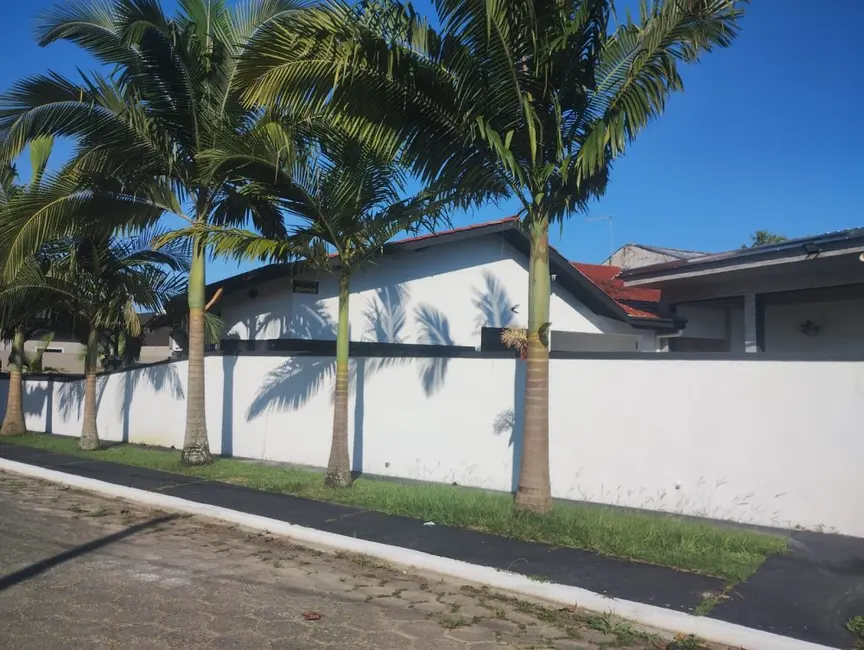 Foto 9 de Casa com 3 quartos à venda, 40m2 em Pontal Do Parana - PR
