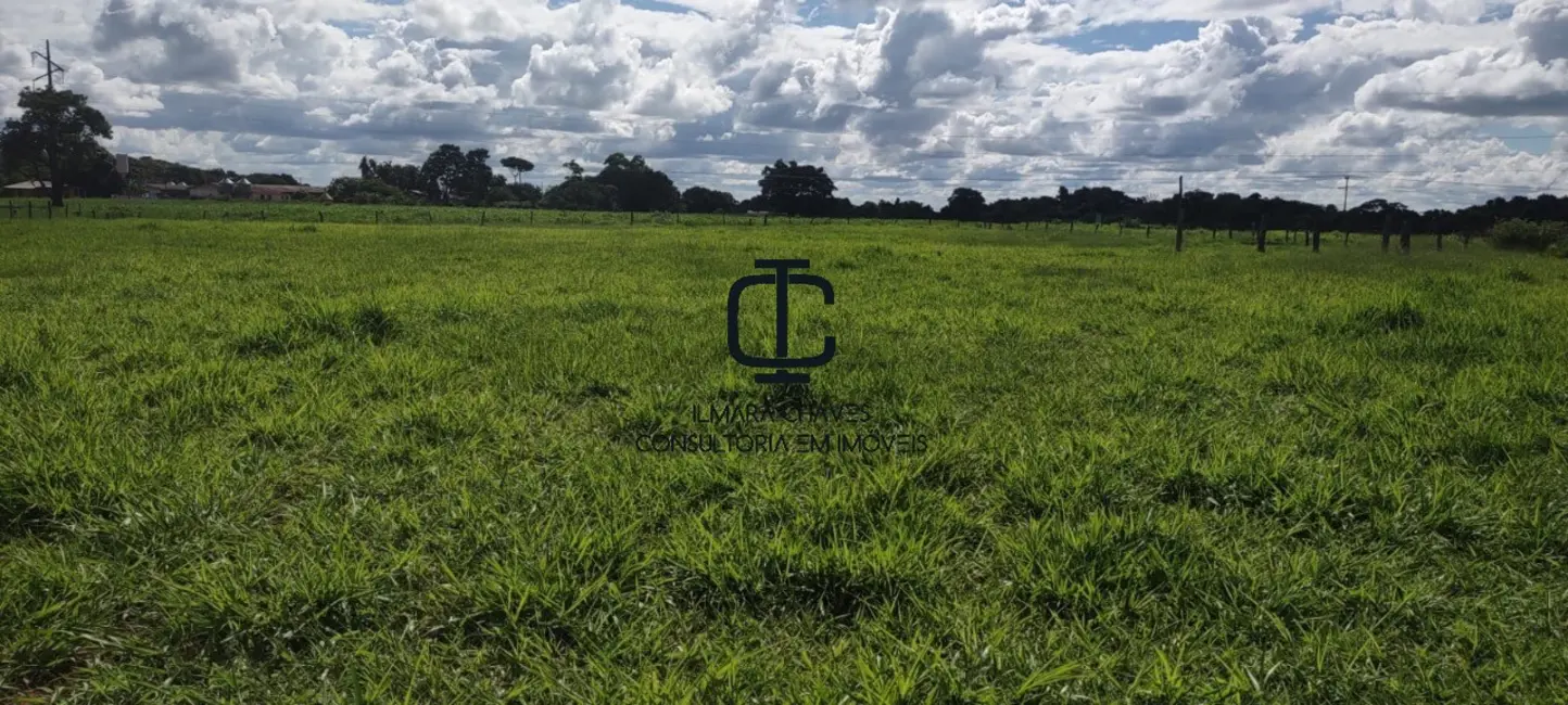 Foto 13 de Terreno / Lote à venda em Bandeirantes - MS