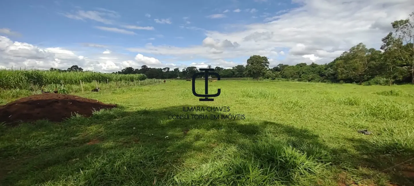 Foto 10 de Terreno / Lote à venda em Bandeirantes - MS