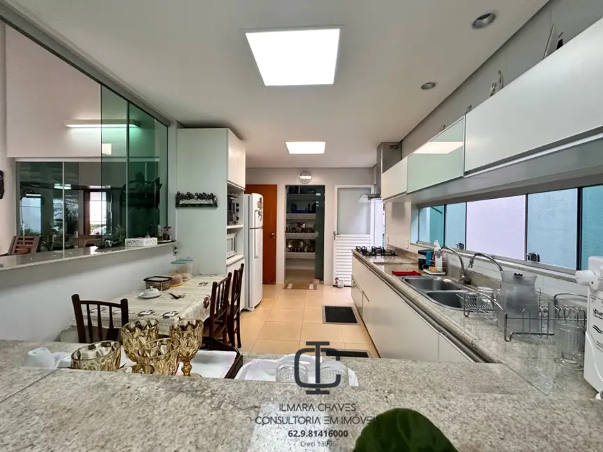 Foto 5 de Casa de Condomínio com 4 quartos à venda, 348m2 em Jardins Milão, Goiania - GO