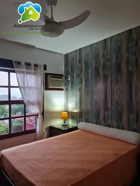 Foto 3 de Casa com 6 quartos à venda, 610m2 em Araruama - RJ