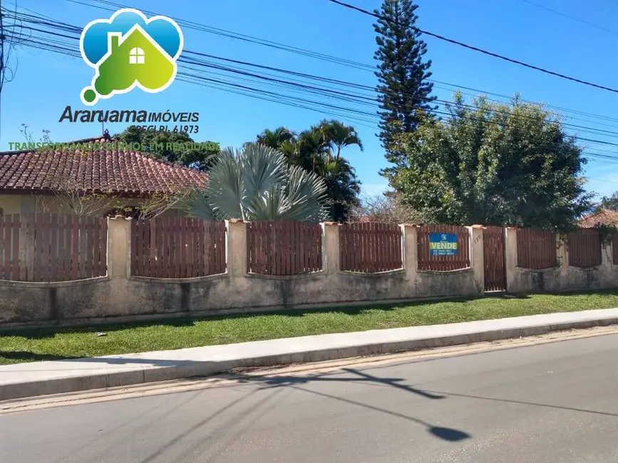 Foto 2 de Casa com 3 quartos à venda, 678m2 em Araruama - RJ