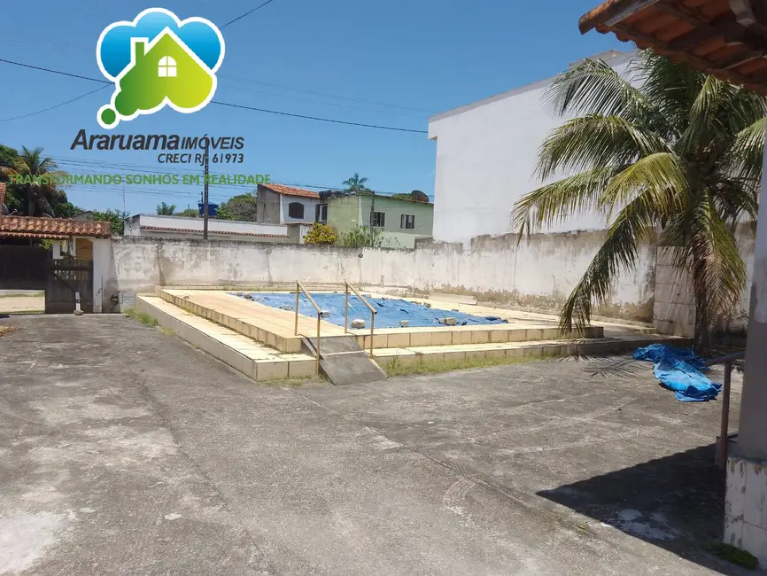 Foto 4 de Casa com 2 quartos à venda, 450m2 em Araruama - RJ