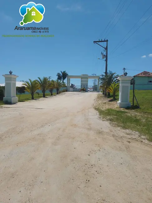 Foto 1 de Terreno / Lote à venda, 450m2 em Araruama - RJ