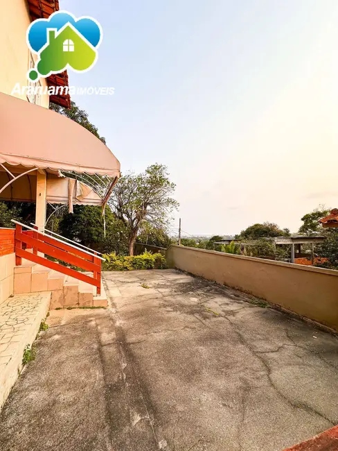 Casa com 4 quartos à venda, 950m2 em Araruama - RJ - imagem 4 Foto 4 de Casa com 4 quartos à venda, 950m2 em Araruama - RJ