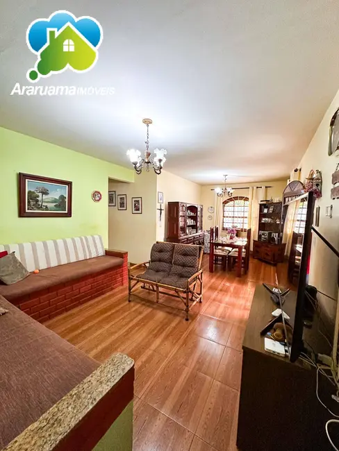 Casa com 7 quartos à venda, 698m2 em Araruama - RJ - imagem 5 Foto 5 de Casa com 7 quartos à venda, 698m2 em Araruama - RJ