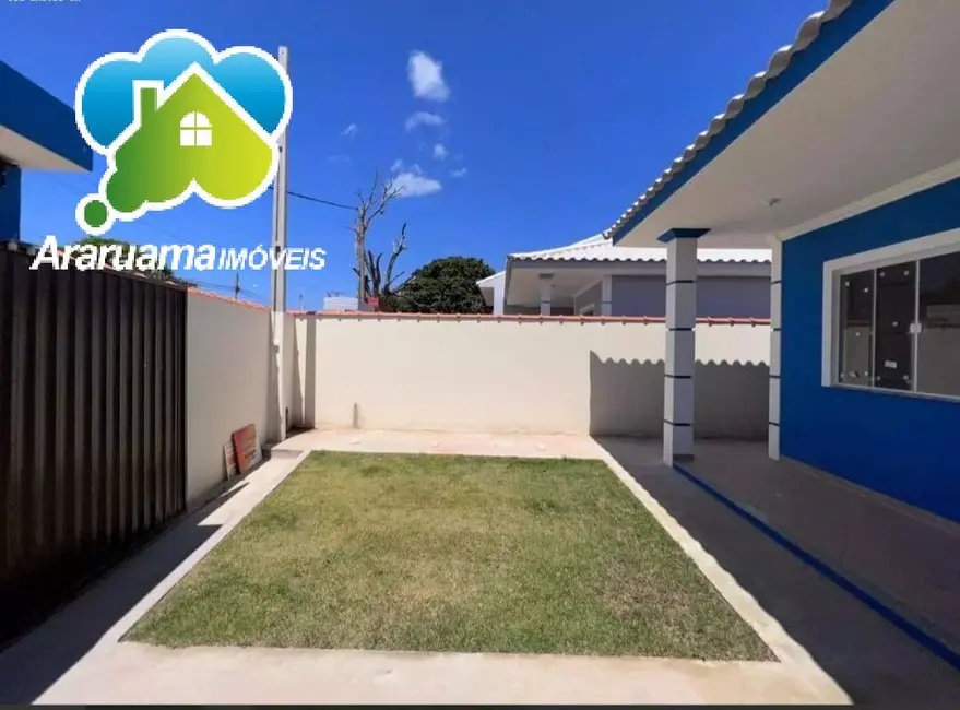 Foto 1 de Casa com 2 quartos à venda em Araruama - RJ