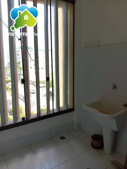 Foto 8 de Apartamento com 2 quartos à venda em Araruama - RJ