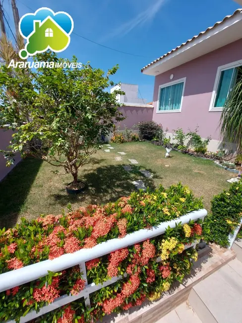 Foto 8 de Casa com 3 quartos à venda em Araruama - RJ