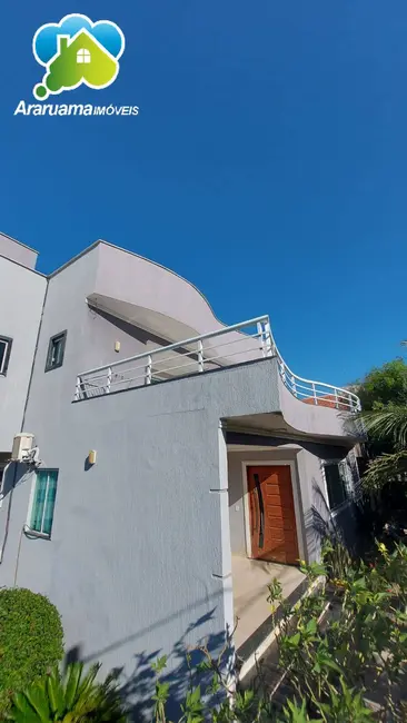 Foto 4 de Casa com 3 quartos à venda, 575m2 em Araruama - RJ