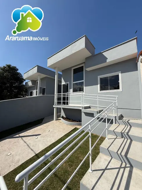 Casa com 3 quartos à venda, 225m2 em Araruama - RJ - imagem 5 Foto 5 de Casa com 3 quartos à venda, 225m2 em Araruama - RJ