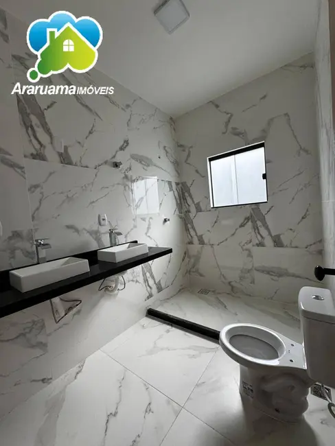 Casa com 2 quartos à venda, 315m2 em Araruama - RJ - imagem 5 Foto 5 de Casa com 2 quartos à venda, 315m2 em Araruama - RJ