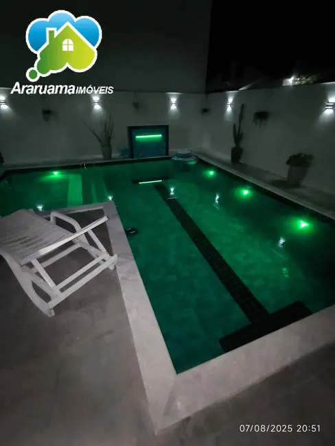 Casa com 3 quartos à venda, 360m2 em Araruama - RJ - imagem 9 Foto 9 de Casa com 3 quartos à venda, 360m2 em Araruama - RJ