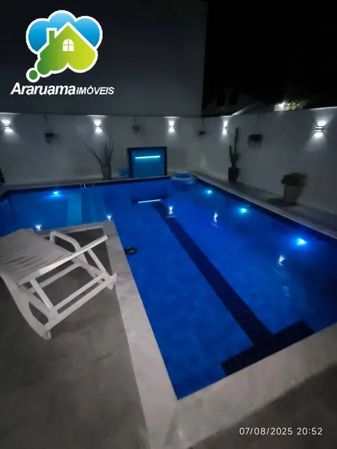 Casa com 3 quartos à venda, 360m2 em Araruama - RJ - imagem 6 Foto 6 de Casa com 3 quartos à venda, 360m2 em Araruama - RJ