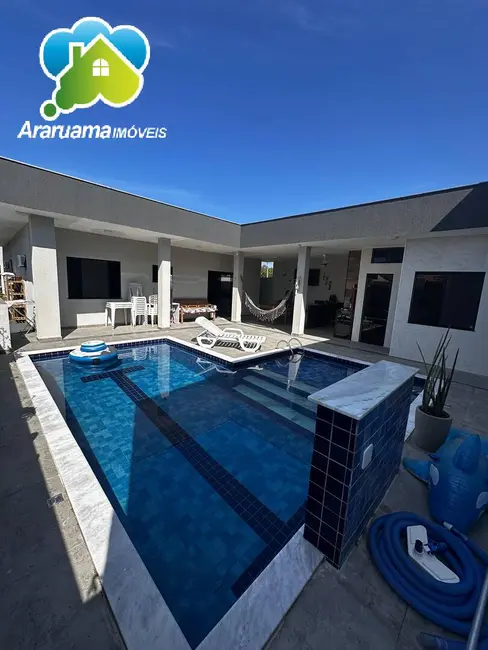 Casa com 3 quartos à venda, 360m2 em Araruama - RJ - imagem 4 Foto 4 de Casa com 3 quartos à venda, 360m2 em Araruama - RJ