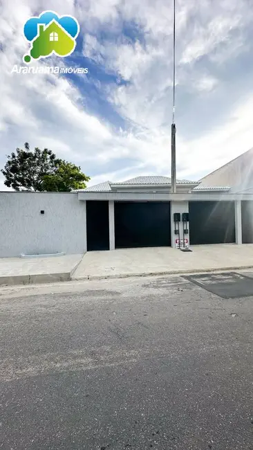 Foto 2 de Casa com 3 quartos à venda, 263m2 em Araruama - RJ