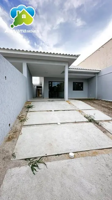 Casa com 3 quartos à venda, 263m2 em Araruama - RJ - imagem 4 Foto 4 de Casa com 3 quartos à venda, 263m2 em Araruama - RJ