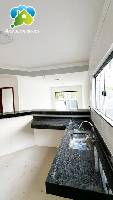 Casa com 3 quartos à venda, 263m2 em Araruama - RJ - imagem 5 Foto 5 de Casa com 3 quartos à venda, 263m2 em Araruama - RJ