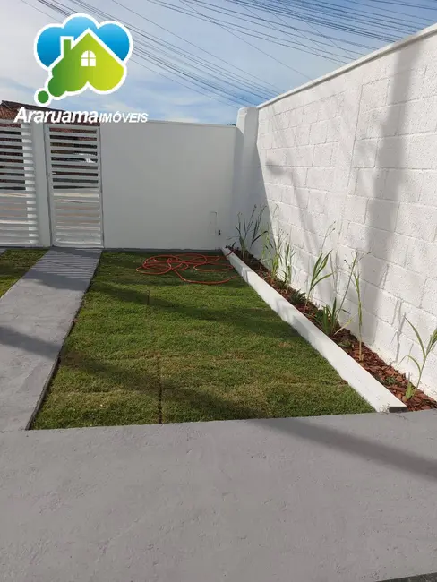 Foto 4 de Casa com 2 quartos à venda, 267m2 em Araruama - RJ