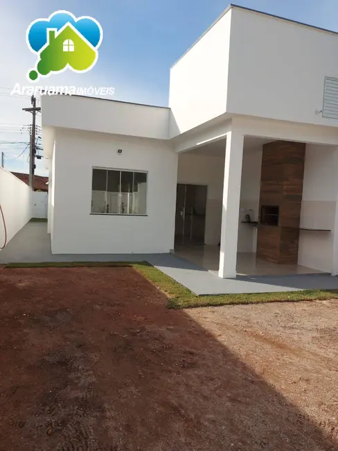 Foto 8 de Casa com 2 quartos à venda, 267m2 em Araruama - RJ
