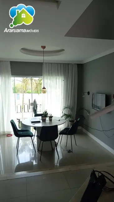 Casa com 4 quartos à venda, 360m2 em Araruama - RJ - imagem 8 Foto 8 de Casa com 4 quartos à venda, 360m2 em Araruama - RJ