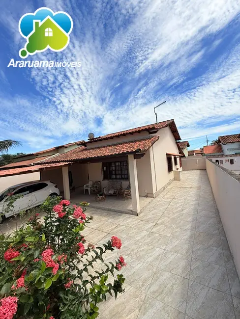 Foto 1 de Casa com 2 quartos à venda em Araruama - RJ